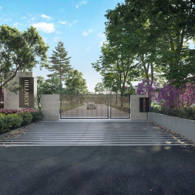 Hillnest Entrance Gate